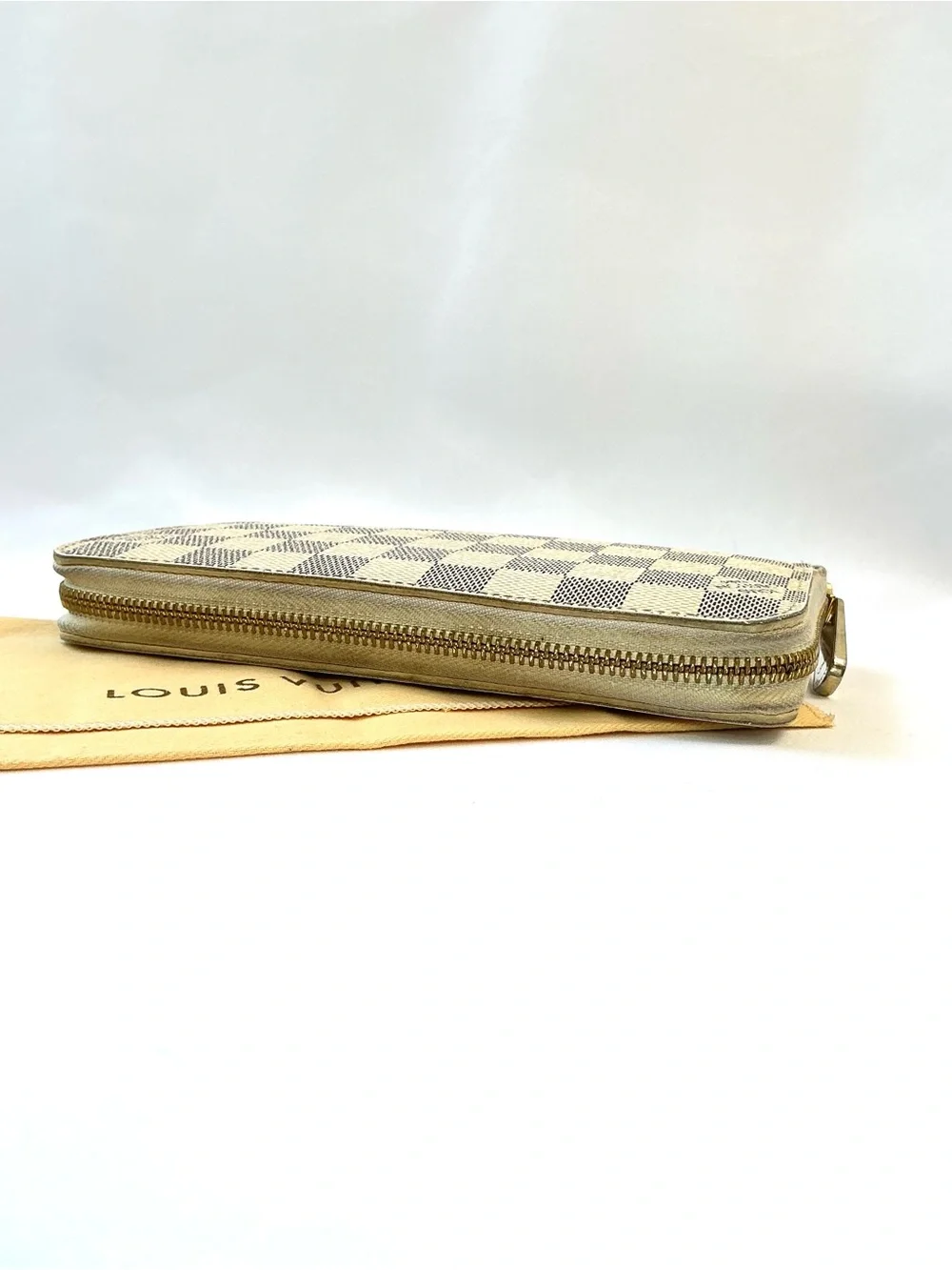 Louis Vuitton | Damier Azur Zippy Canvas Wallet